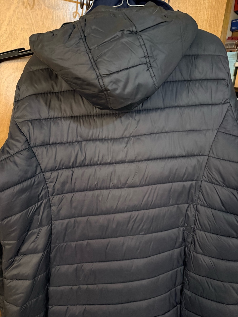St. John's Bay Women’s Quilted Hooded Puffer Jacket - Black - Picture 3 of 4